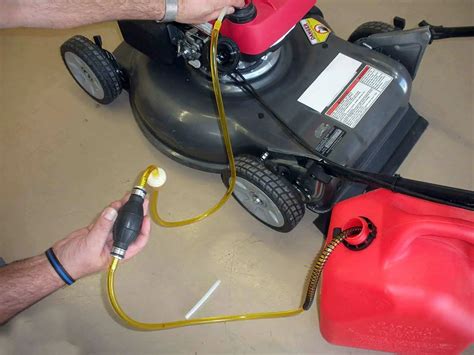Make this procedure more fool-proof by cleaning out your carb . . How to drain gas out of honda foreman